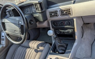 Ford-Mustang-gt-hatchback-1990-Red-Gray-6