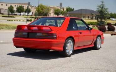 Ford-Mustang-gt-hatchback-1990-Red-Gray-8