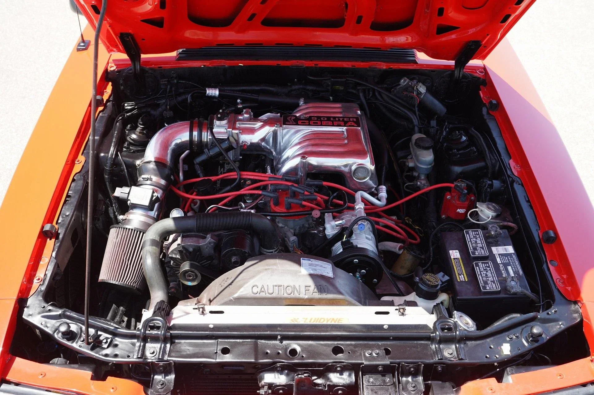 Ford-Mustang-gt-hatchback-1990-Red-Gray