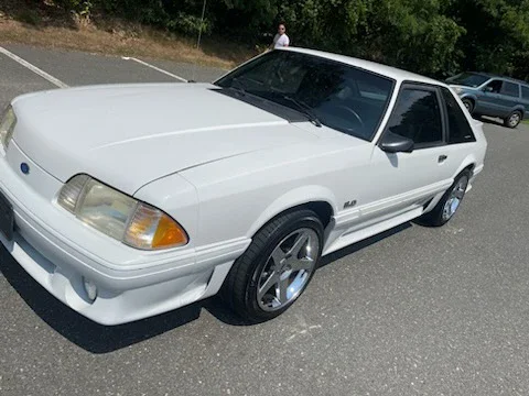 Ford-Mustang-gt-hatchback-1991