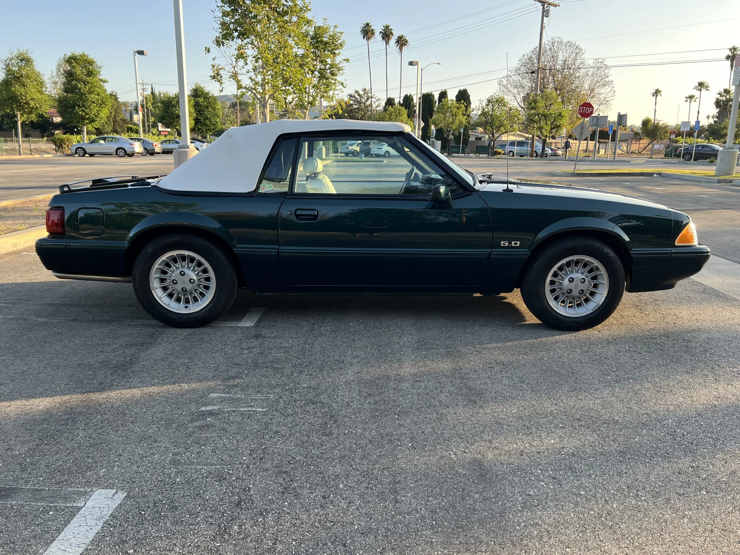 Ford-Mustang-lx-v8-convertible-1990-White-11