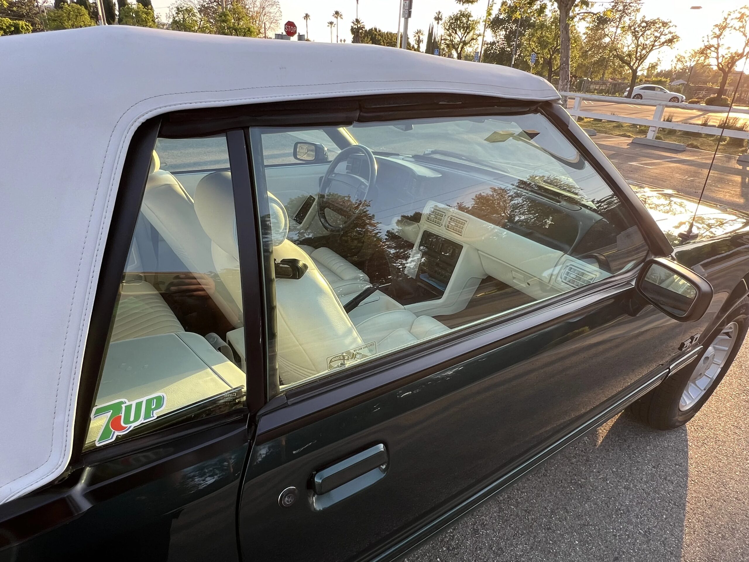 Ford-Mustang-lx-v8-convertible-1990-White-20