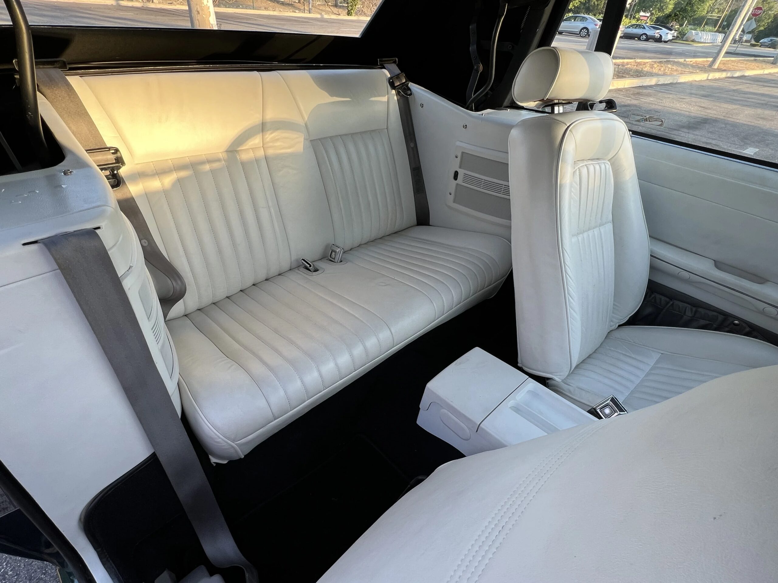 Ford-Mustang-lx-v8-convertible-1990-White-29