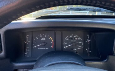 Ford-Mustang-lx-v8-convertible-1990-White-4