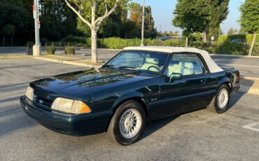 Ford-Mustang-lx-v8-convertible-1990-White-8