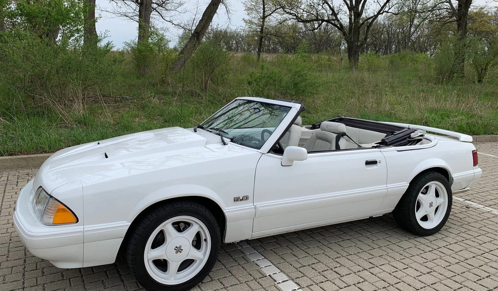 Ford-Mustang-lx-v8-convertible-1993-White-White-6