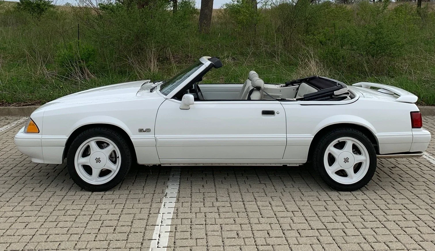 Ford-Mustang-lx-v8-convertible-1993-White-White-9