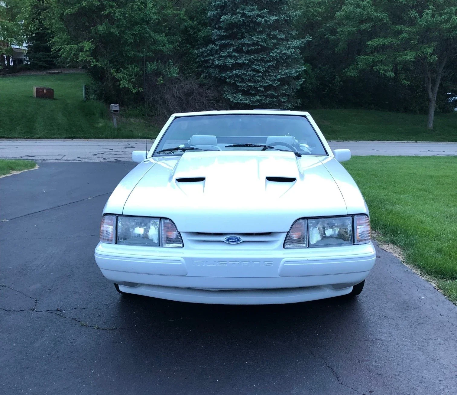 Ford-Mustang-lx-v8-convertible-1993-White-White