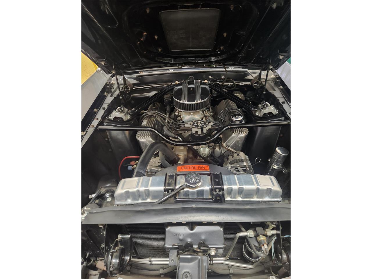 Ford-Mustang-mach-1-1969-PPG-Diamond-Black-Mach-1-Trim-Package-2