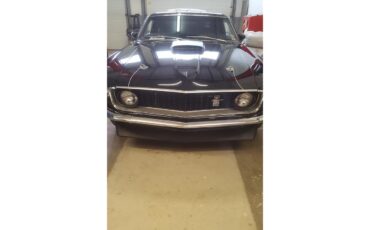 Ford-Mustang-mach-1-1969-PPG-Diamond-Black-Mach-1-Trim-Package