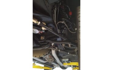 Ford-Mustang-mach-1-1969-PPG-Diamond-Black-Mach-1-Trim-Package-8