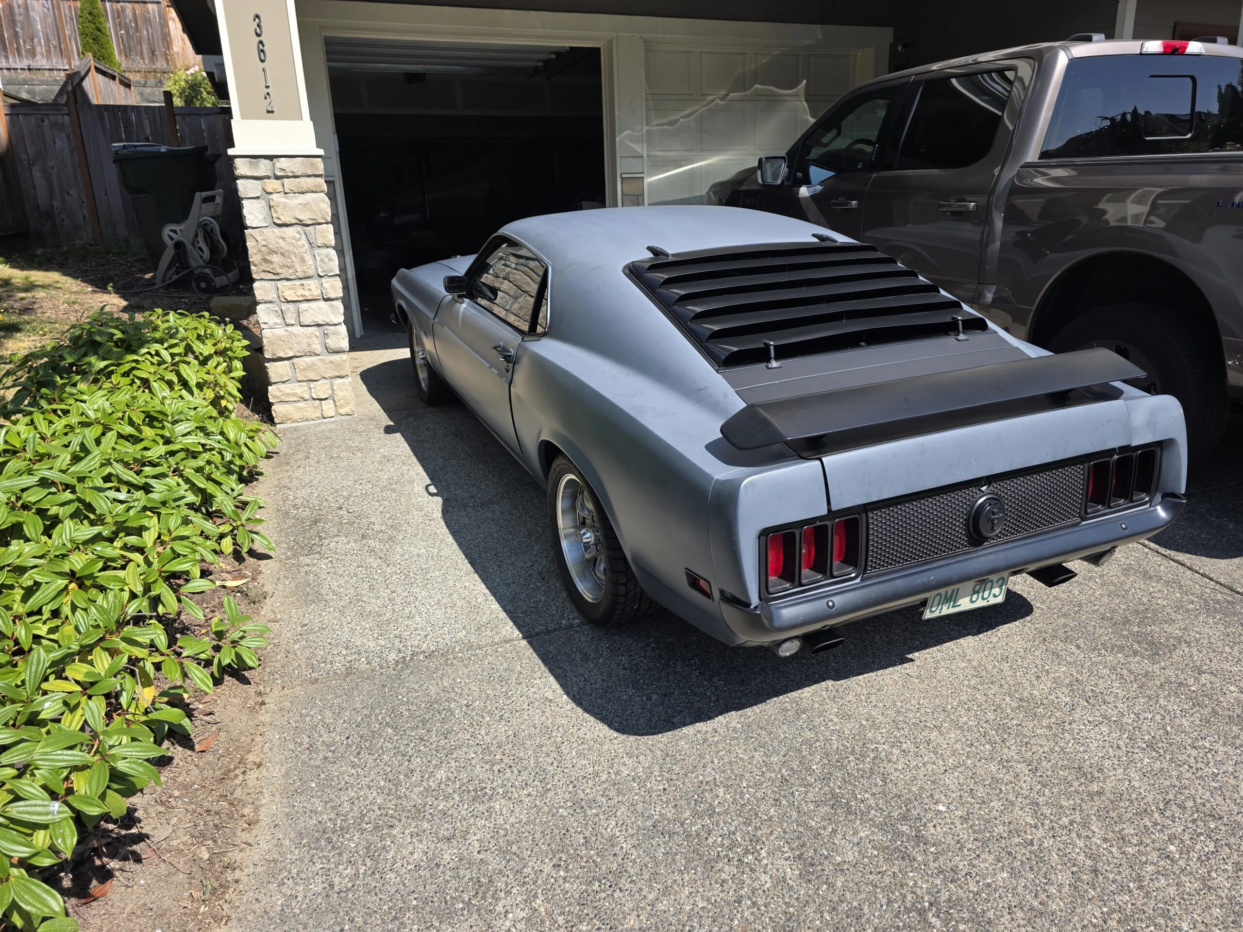 Ford-Mustang-mach-1-coupe-1970-Gray-Black-10