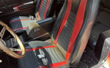 Ford-Mustang-mach-1-coupe-1971-Red-Black-14