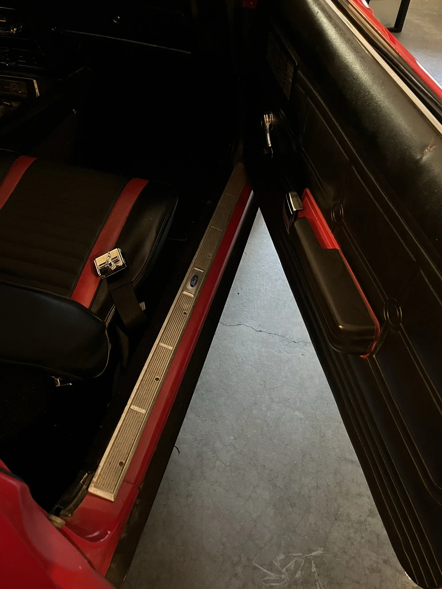 Ford-Mustang-mach-1-coupe-1971-Red-Black-21