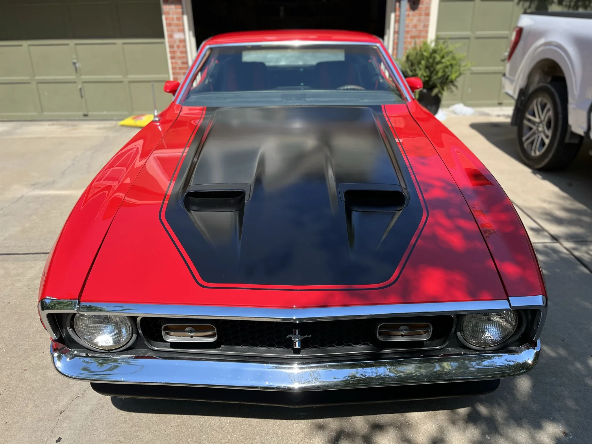 Ford-Mustang-mach-1-coupe-1971-Red-Black-22