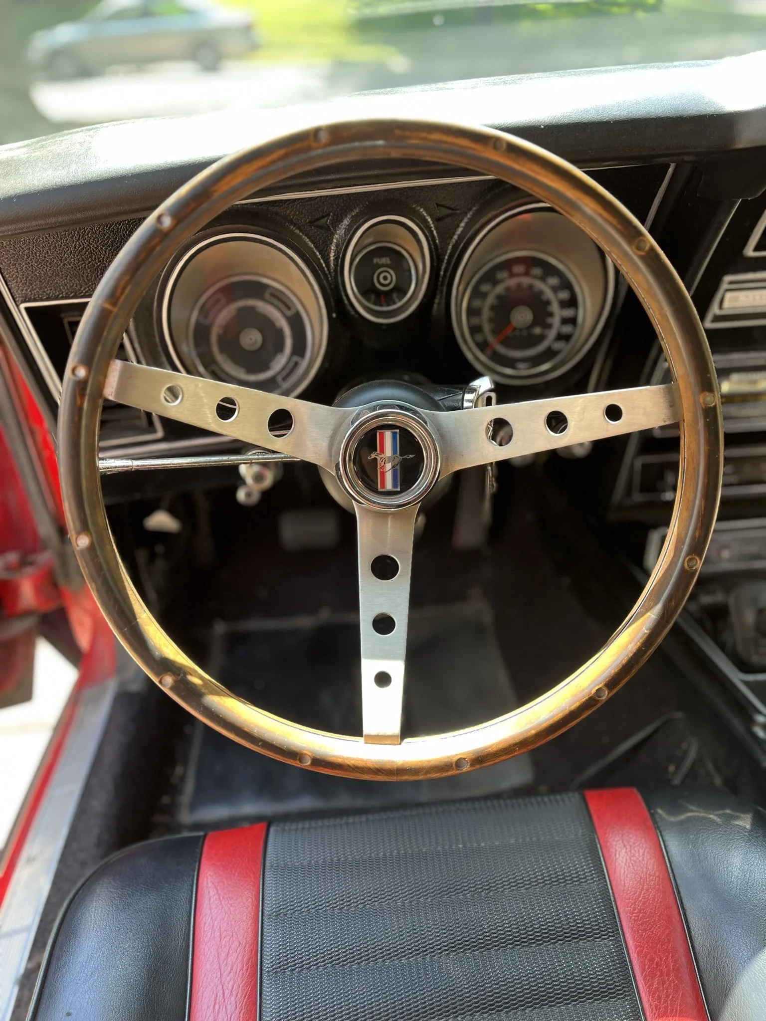 Ford-Mustang-mach-1-coupe-1971-Red-Black-9