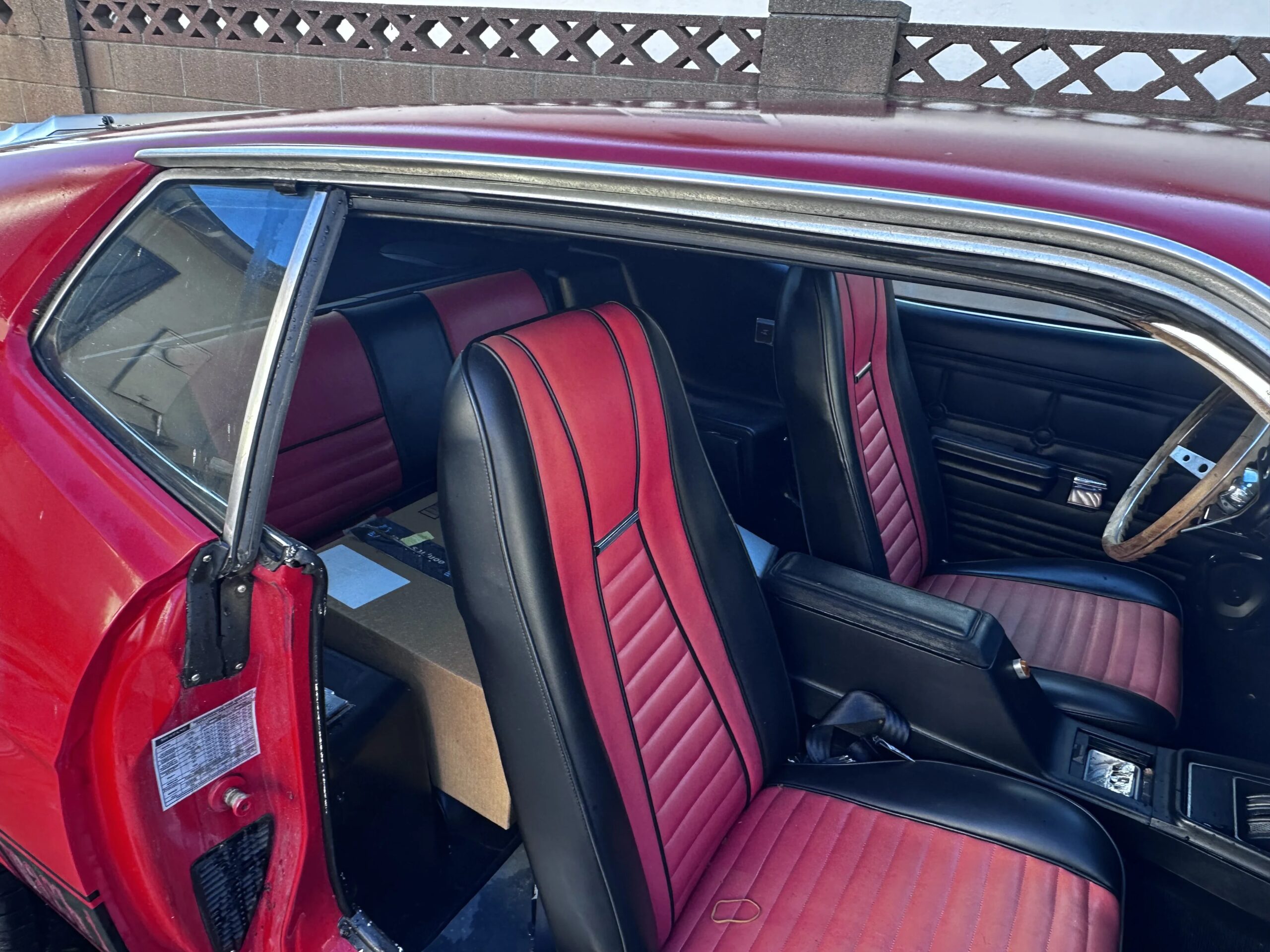 Ford-Mustang-mach-1-coupe-1973-Red-Red-14