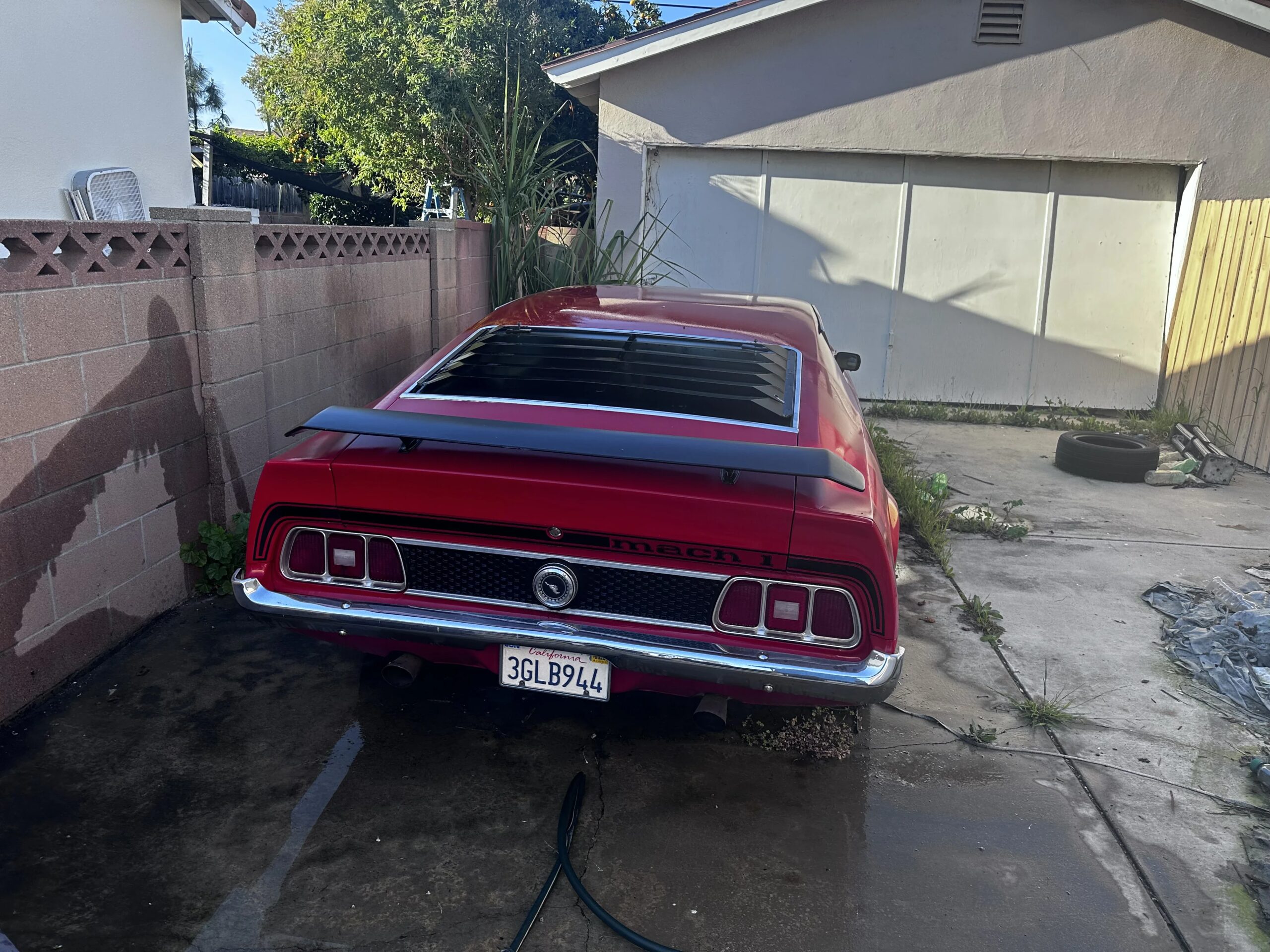 Ford-Mustang-mach-1-coupe-1973-Red-Red-2