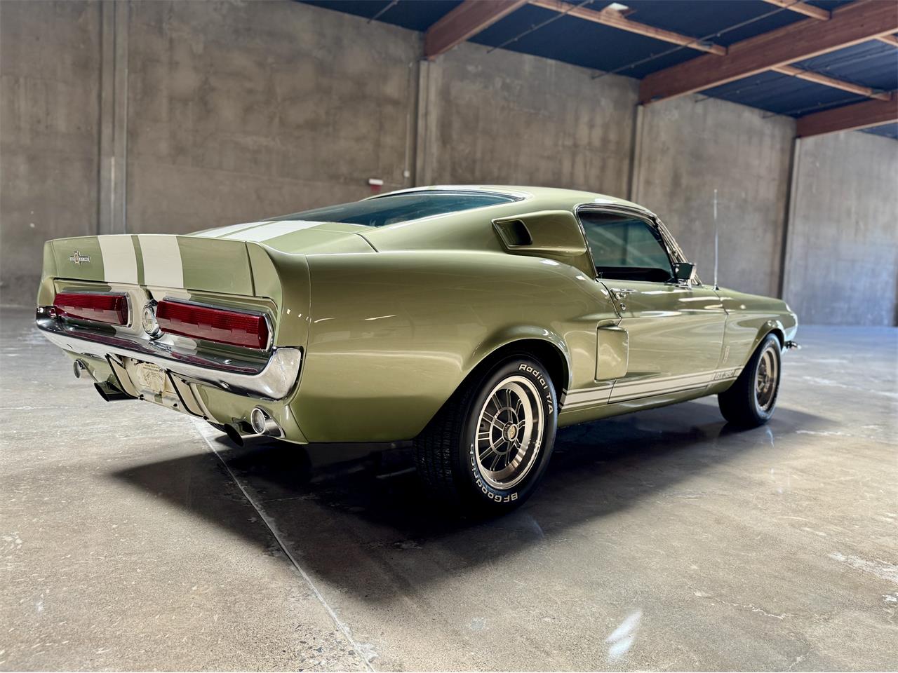 Ford-Mustang-shelby-gt350-1967-Lime-Gold-Black-20