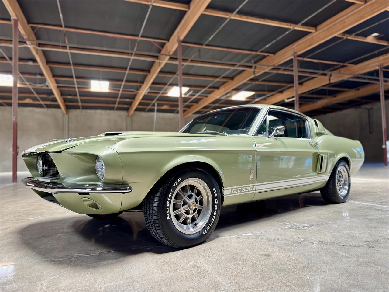 Ford-Mustang-shelby-gt350-1967-Lime-Gold-Black-21