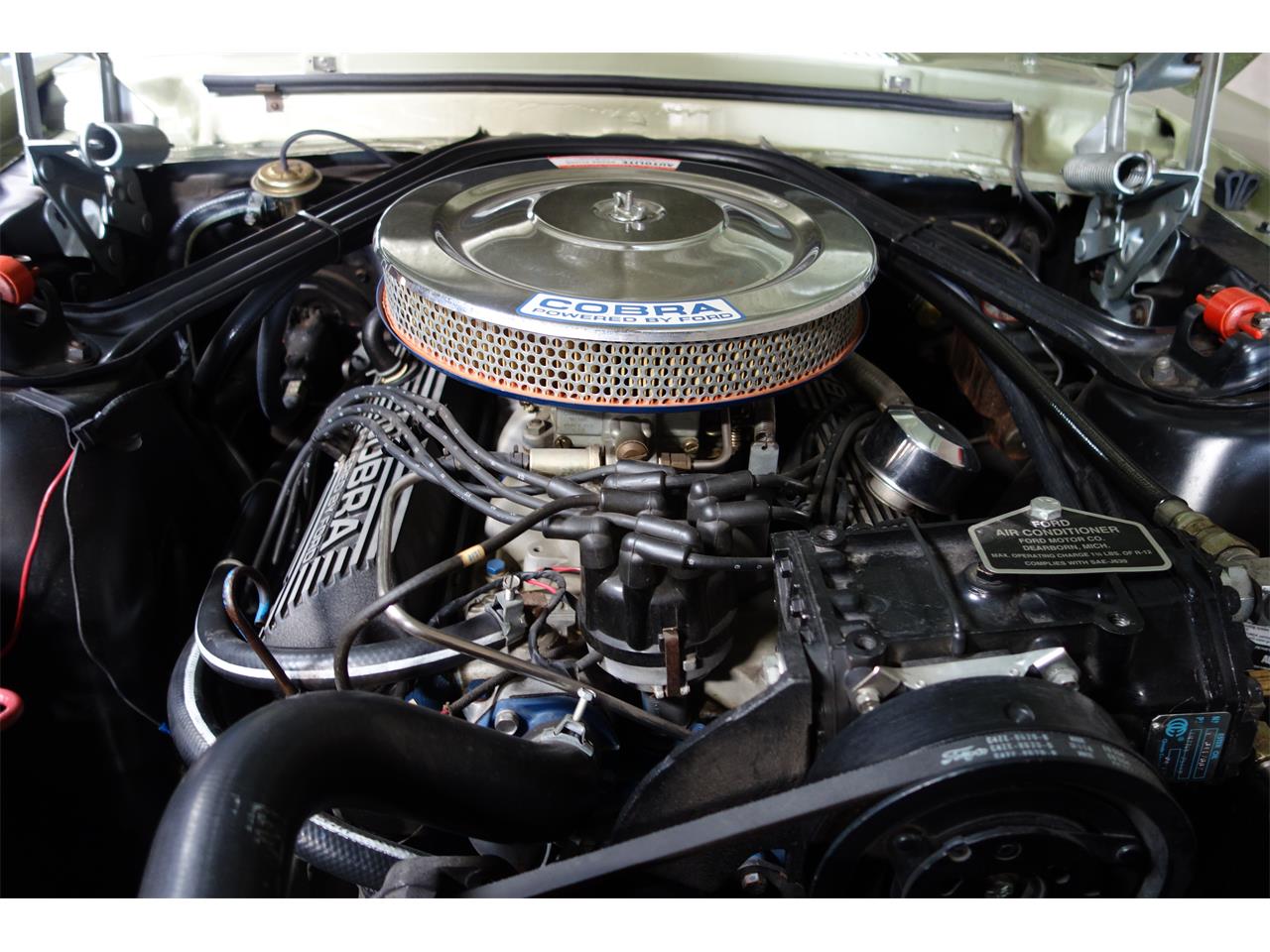 Ford-Mustang-shelby-gt350-1967-Lime-Gold-Black-33