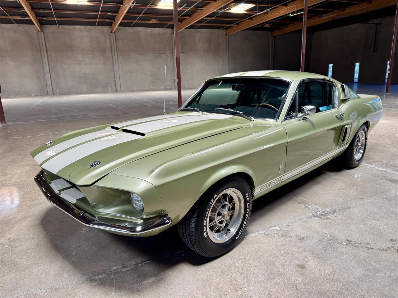 Ford-Mustang-shelby-gt350-1967-Lime-Gold-Black-5