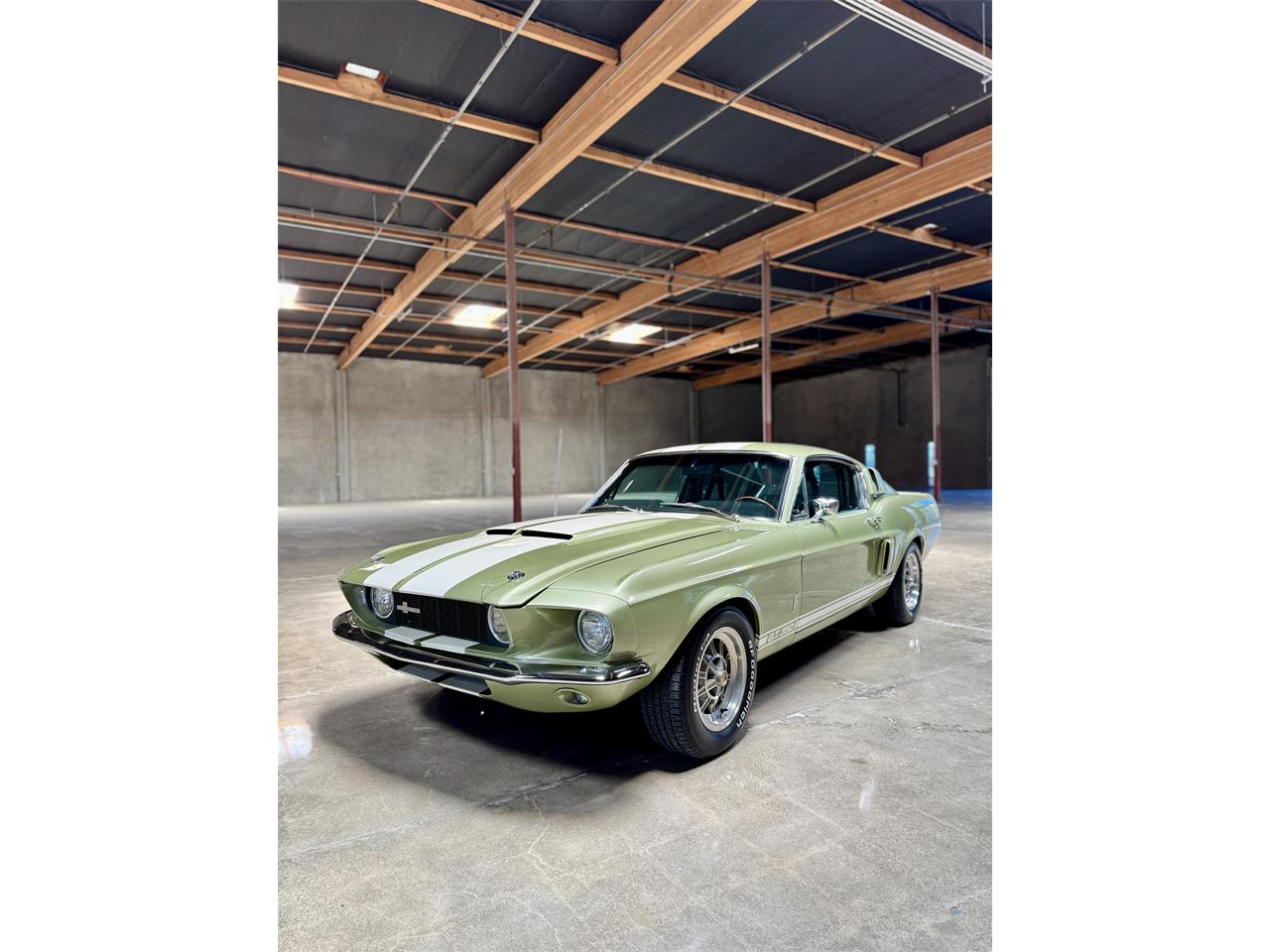 Ford-Mustang-shelby-gt350-1967-Lime-Gold-Black-7
