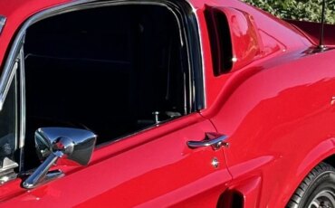 Ford-Mustang-shelby-gt350-1967-Red-Black-5