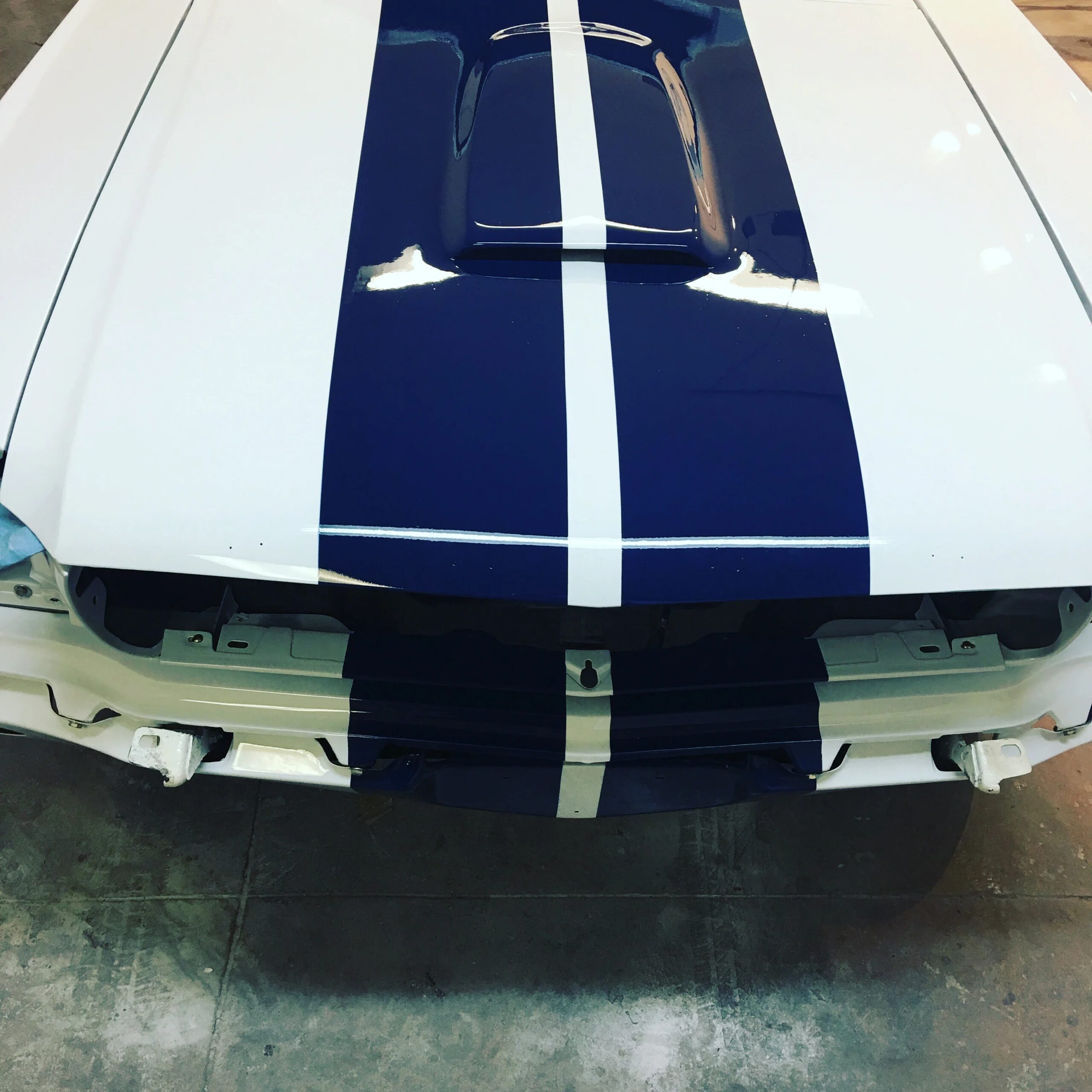 Ford-Mustang-shelby-gt350-coupe-1966-White-Black-57