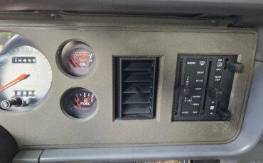 Ford-Mustang-svo-hatchback-1984-Silver-Gray-16