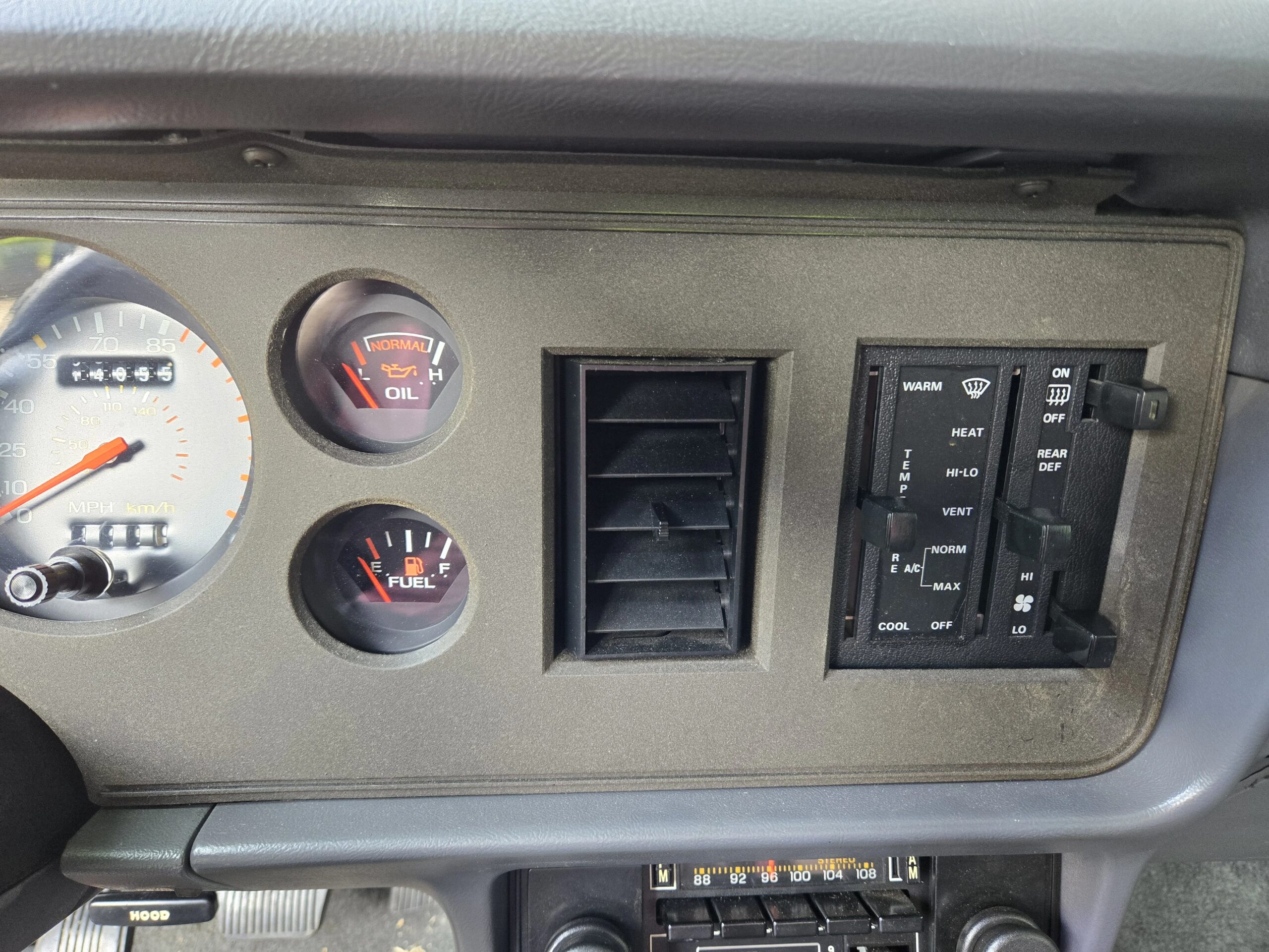 Ford-Mustang-svo-hatchback-1984-Silver-Gray-16
