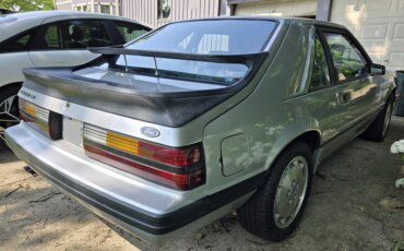 Ford-Mustang-svo-hatchback-1984-Silver-Gray-5