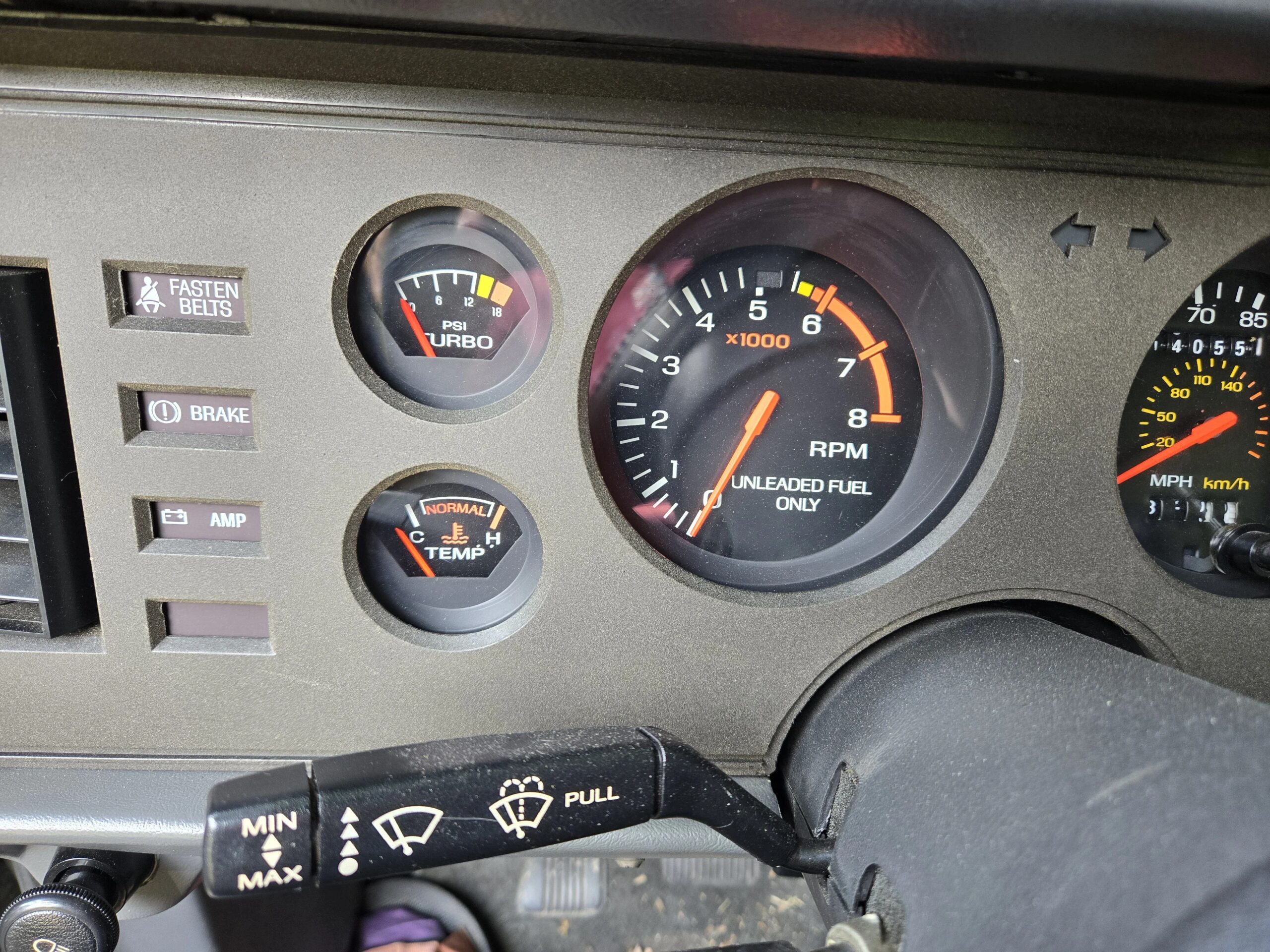 Ford-Mustang-svo-hatchback-1984-Silver-Gray-8