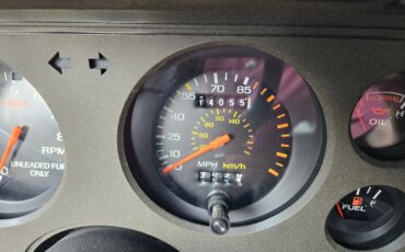 Ford-Mustang-svo-hatchback-1984-Silver-Gray-9