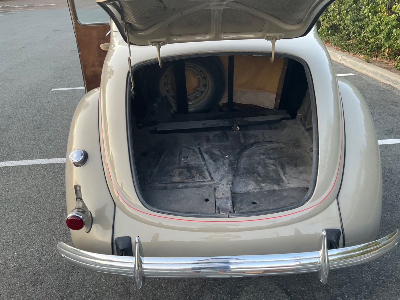 Ford-Other-1937-model-74-10