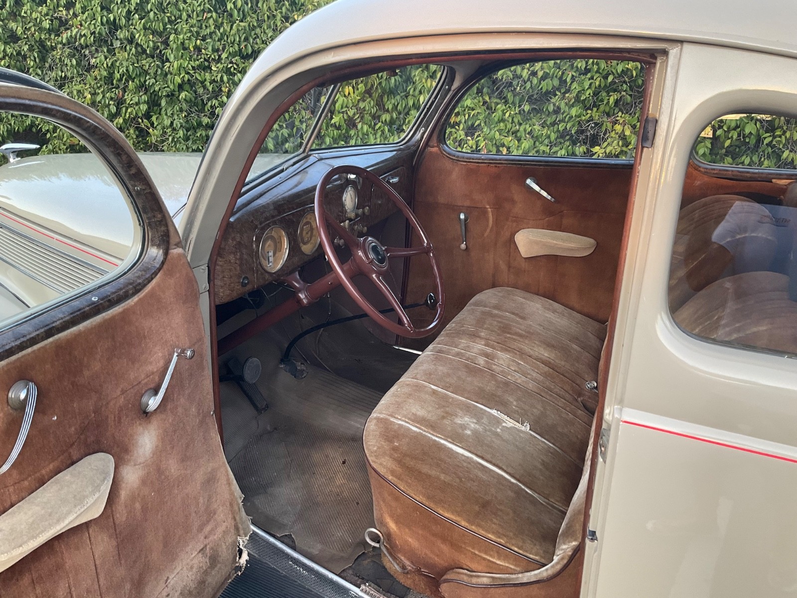 Ford-Other-1937-model-74-6