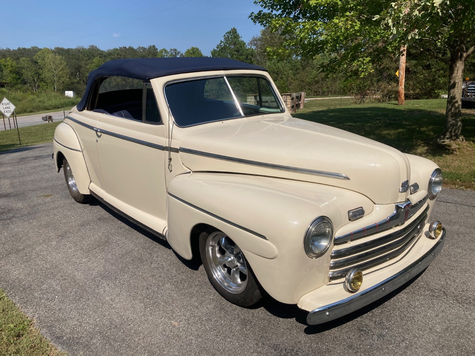Ford-Other-1946-Convertible-18