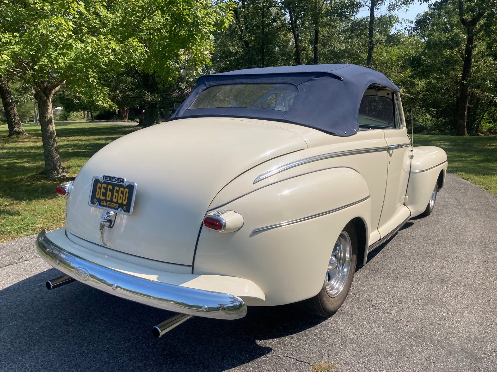 Ford-Other-1946-Convertible-21