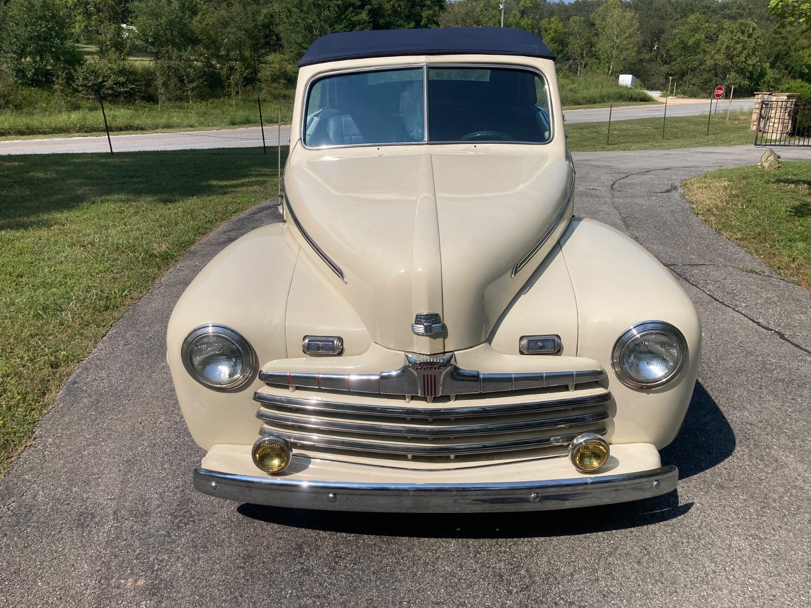 Ford-Other-1946-Convertible-26