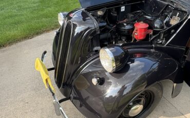 Ford-Other-1949-Sedan-18