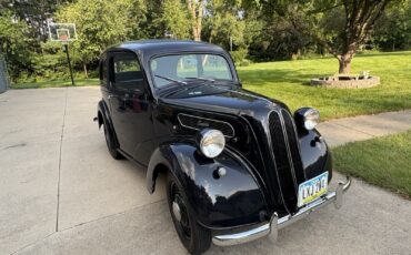 Ford-Other-1949-Sedan-3