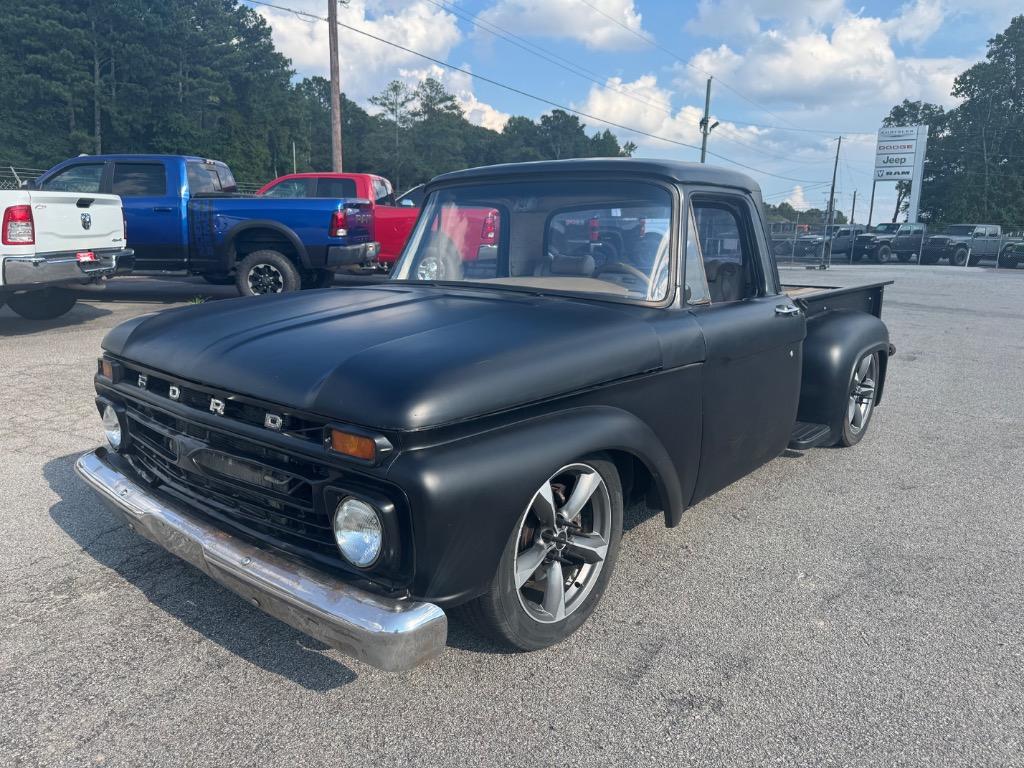 Ford-Other-1966-Black-Tan-1