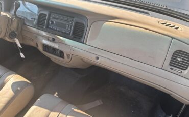 Ford-Other-1966-Black-Tan-16