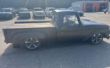 Ford-Other-1966-Black-Tan-4