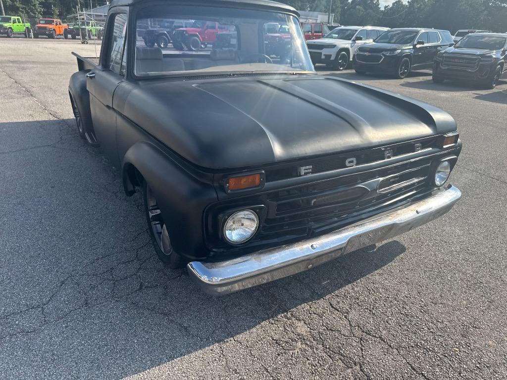 Ford-Other-1966-Black-Tan-6