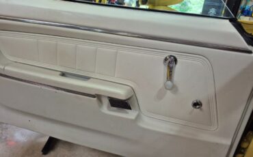 Ford-Other-1972-Medium-Bright-Yellow-White-Leather