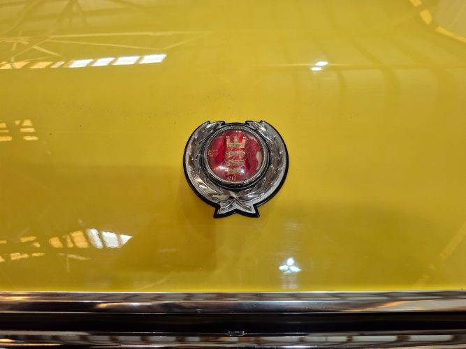 Ford-Other-1972-Medium-Bright-Yellow-White-Leather-6