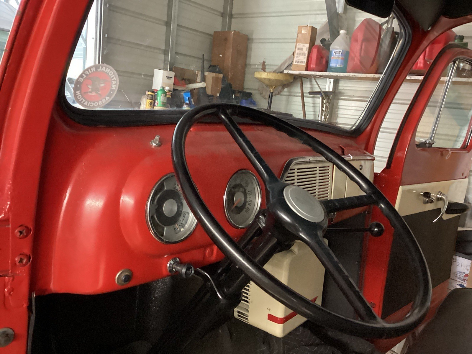 Ford-Other-Pickups-1951-Cab-Chassis-1