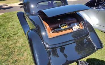 Ford-Other-ford-models-1933-Black-Brown-8
