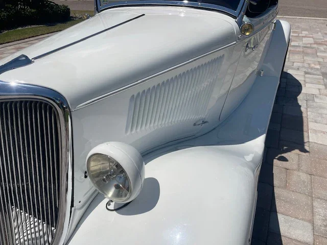 Ford-Other-ford-models-1934-White-Blue-1